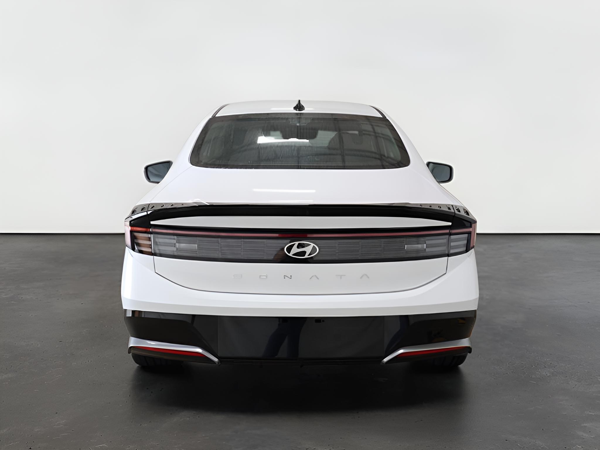 2026 Hyundai SONATA SEL Sport FWD