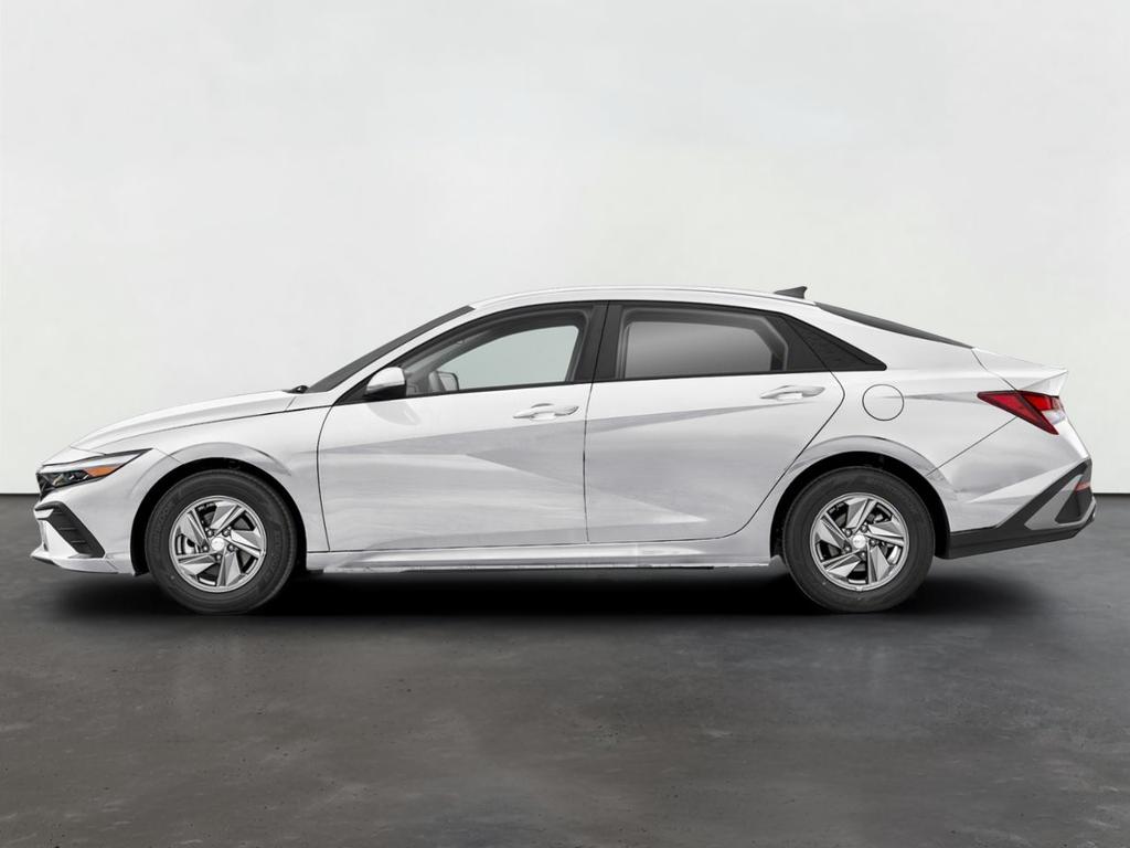 2026 Hyundai ELANTRA SE Sedan