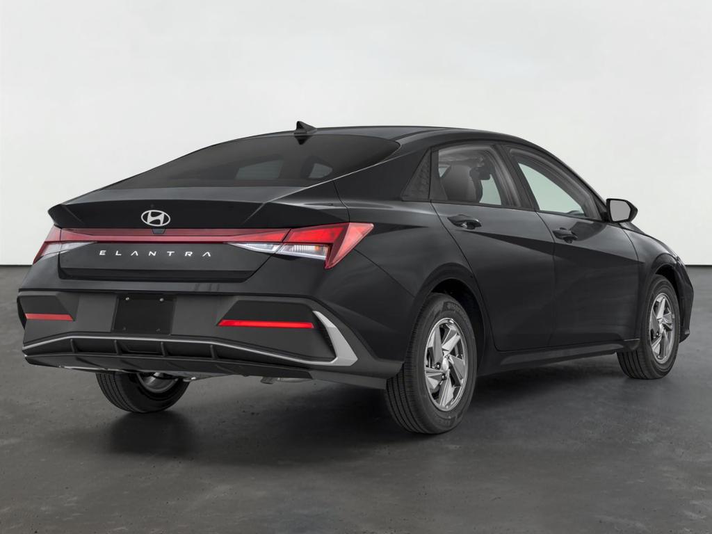 2026 Hyundai ELANTRA SE Sedan