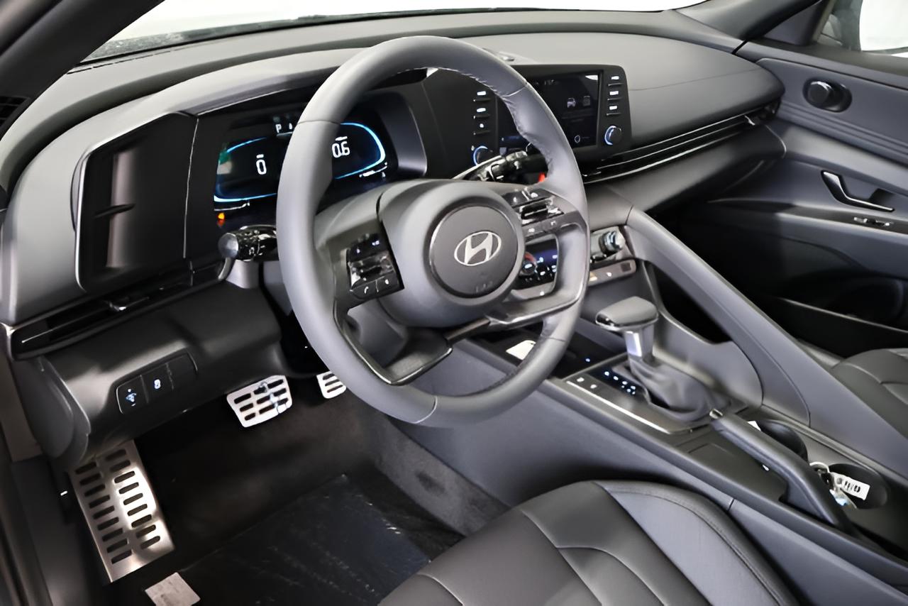 2026 Hyundai ELANTRA SEL Sport Plus Sedan