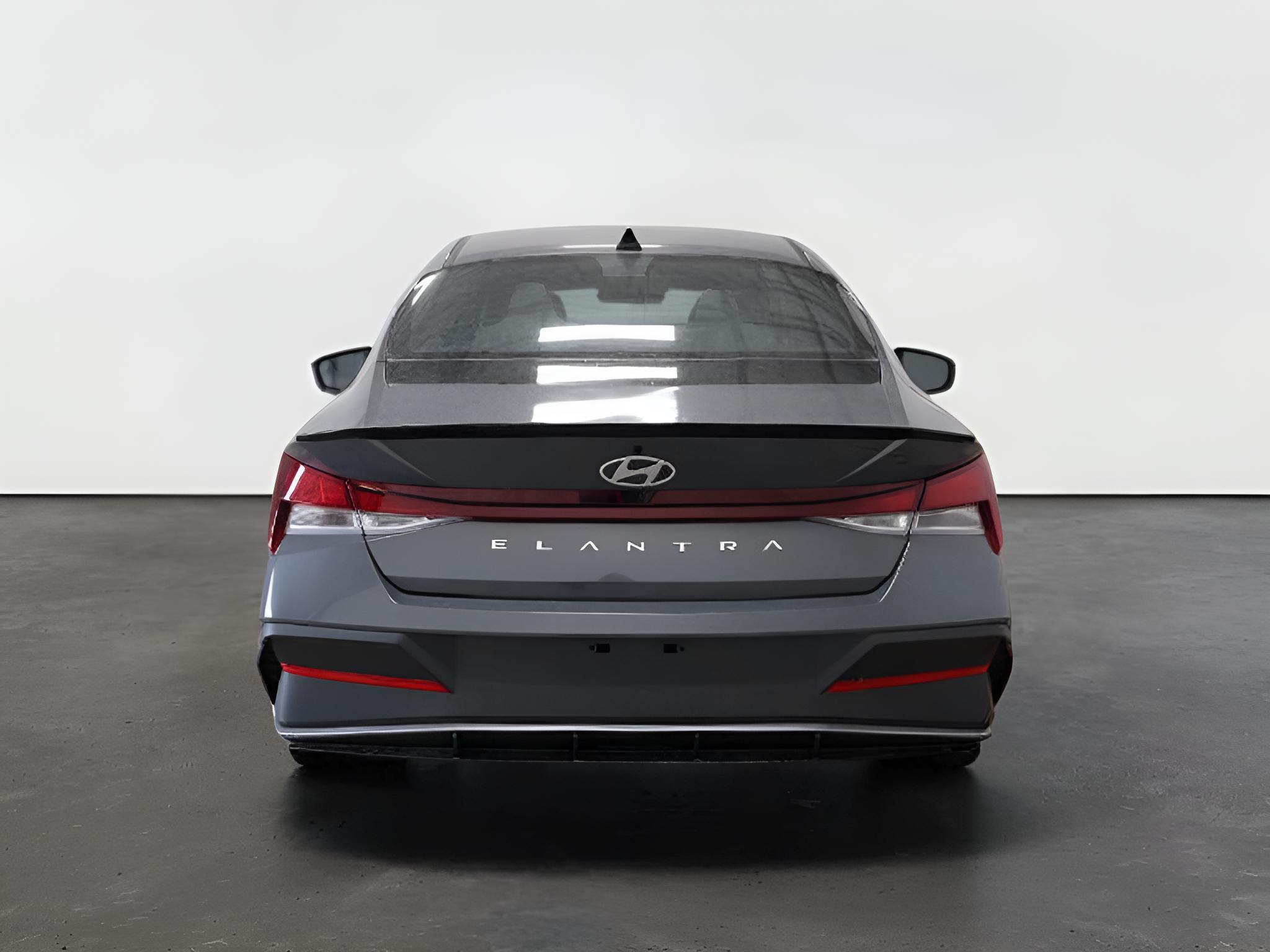 2026 Hyundai ELANTRA SEL Sport Plus Sedan