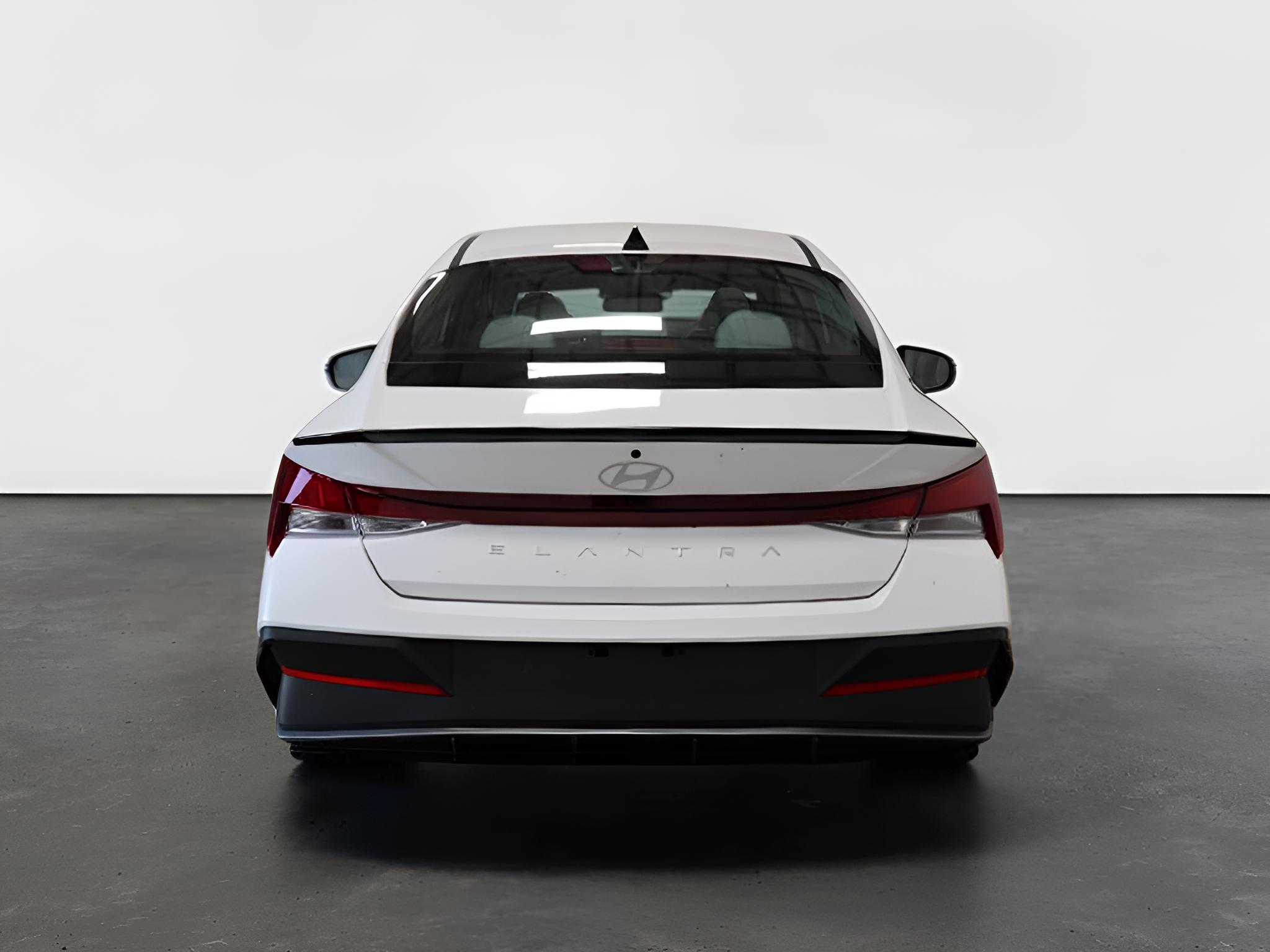 2026 Hyundai ELANTRA SEL Sport Plus Sedan