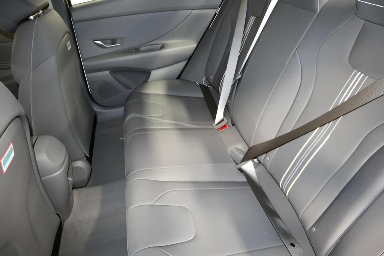 2026 Hyundai ELANTRA SEL Sport Sedan