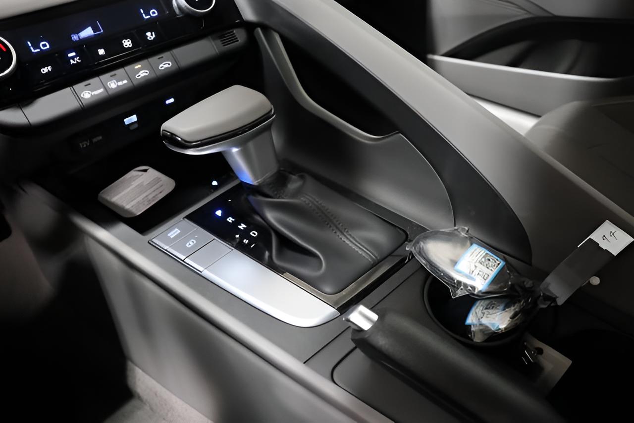 2026 Hyundai ELANTRA SEL Sport Sedan