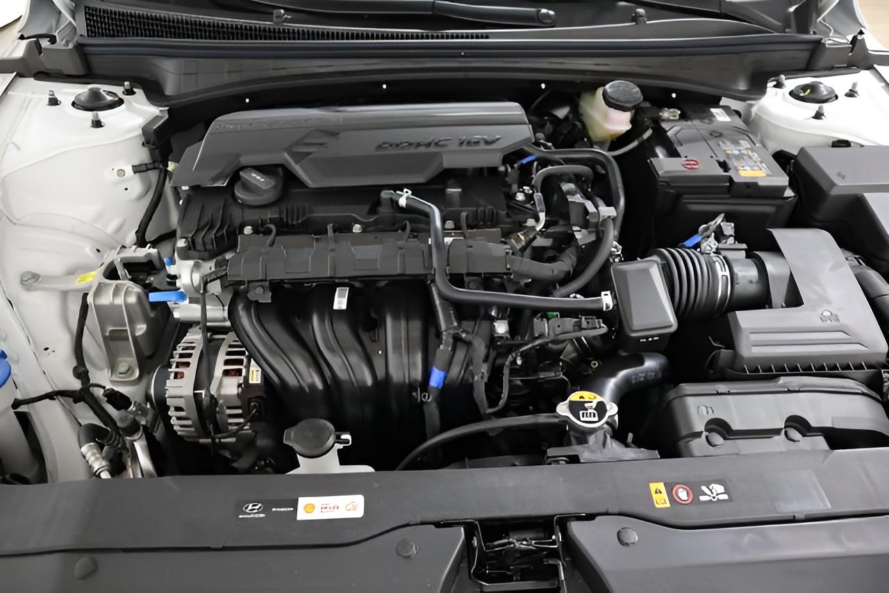 2026 Hyundai ELANTRA SEL Sport Sedan