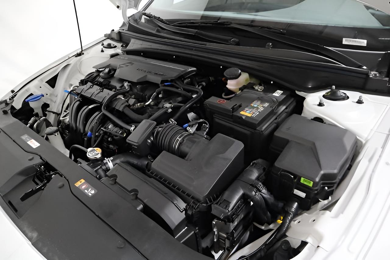 2026 Hyundai ELANTRA SEL Sport Sedan