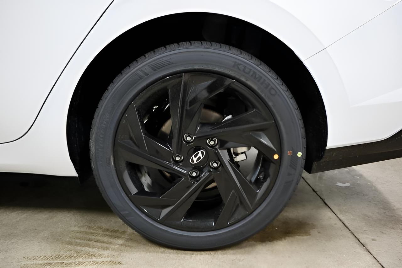 2026 Hyundai ELANTRA SEL Sport Sedan