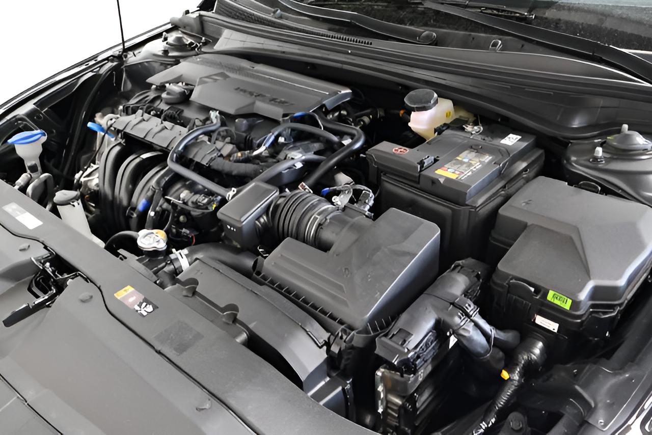 2026 Hyundai ELANTRA SEL Sport Plus Sedan