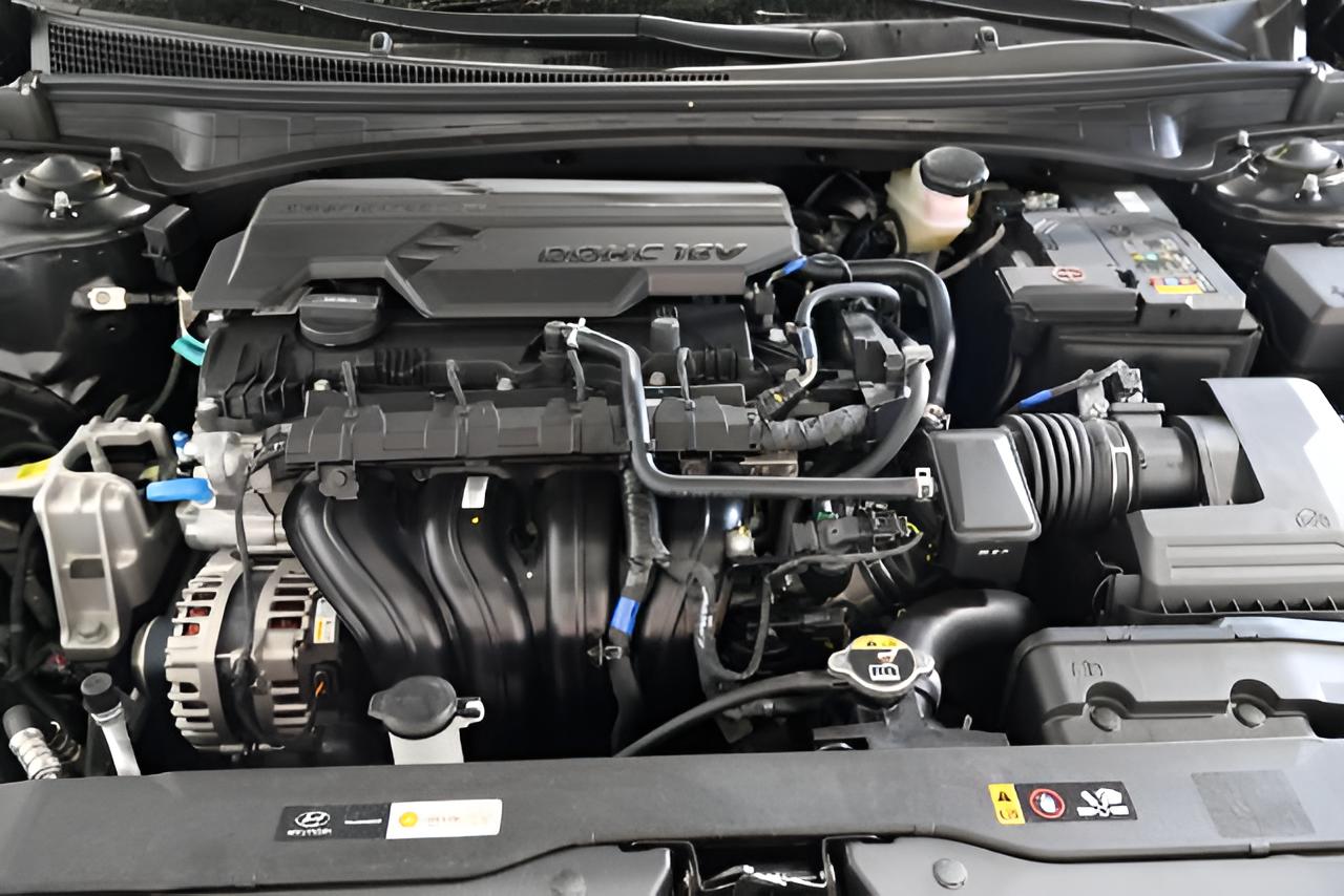 2026 Hyundai ELANTRA SEL Sport Plus Sedan