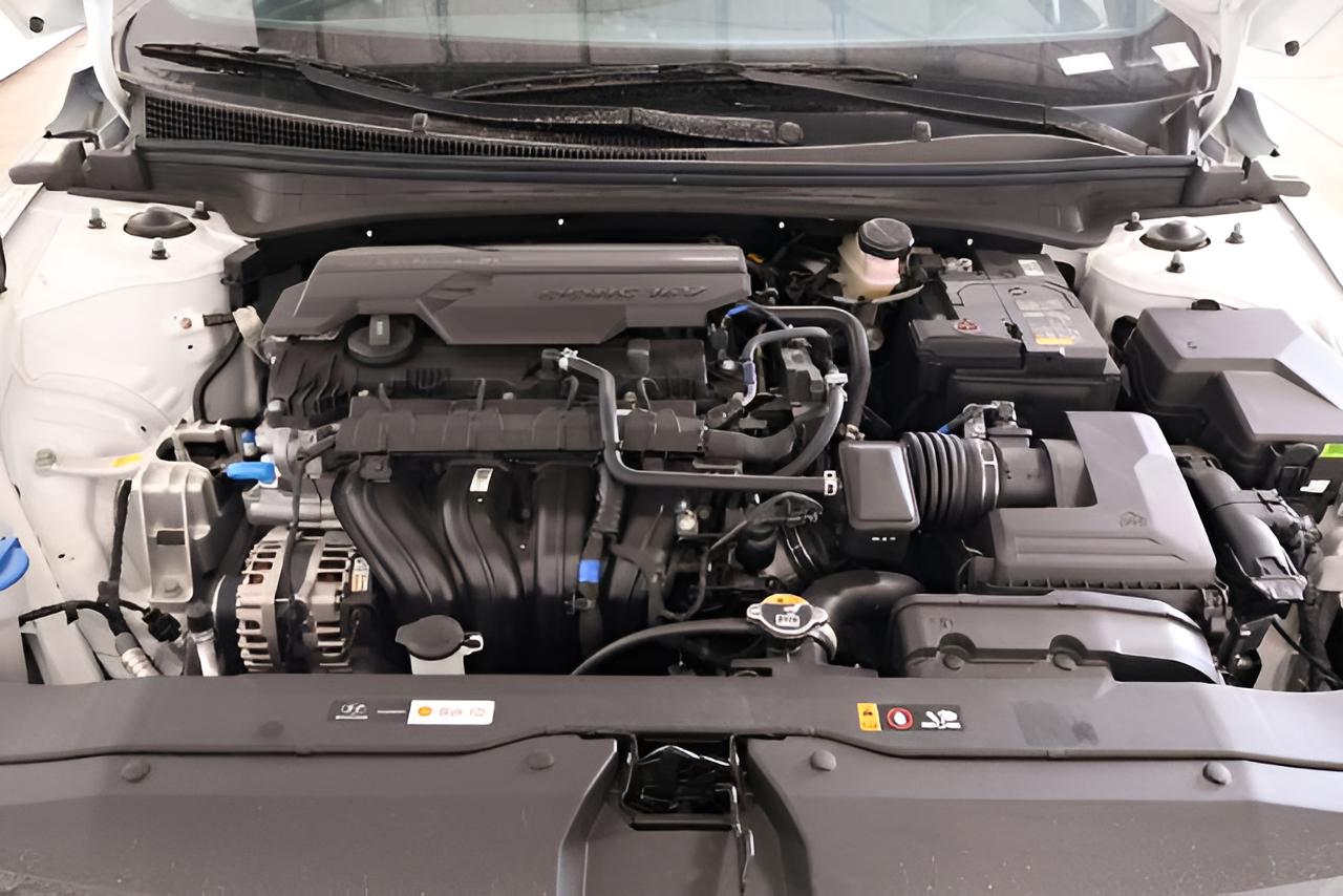 2026 Hyundai ELANTRA SEL Sport Plus Sedan