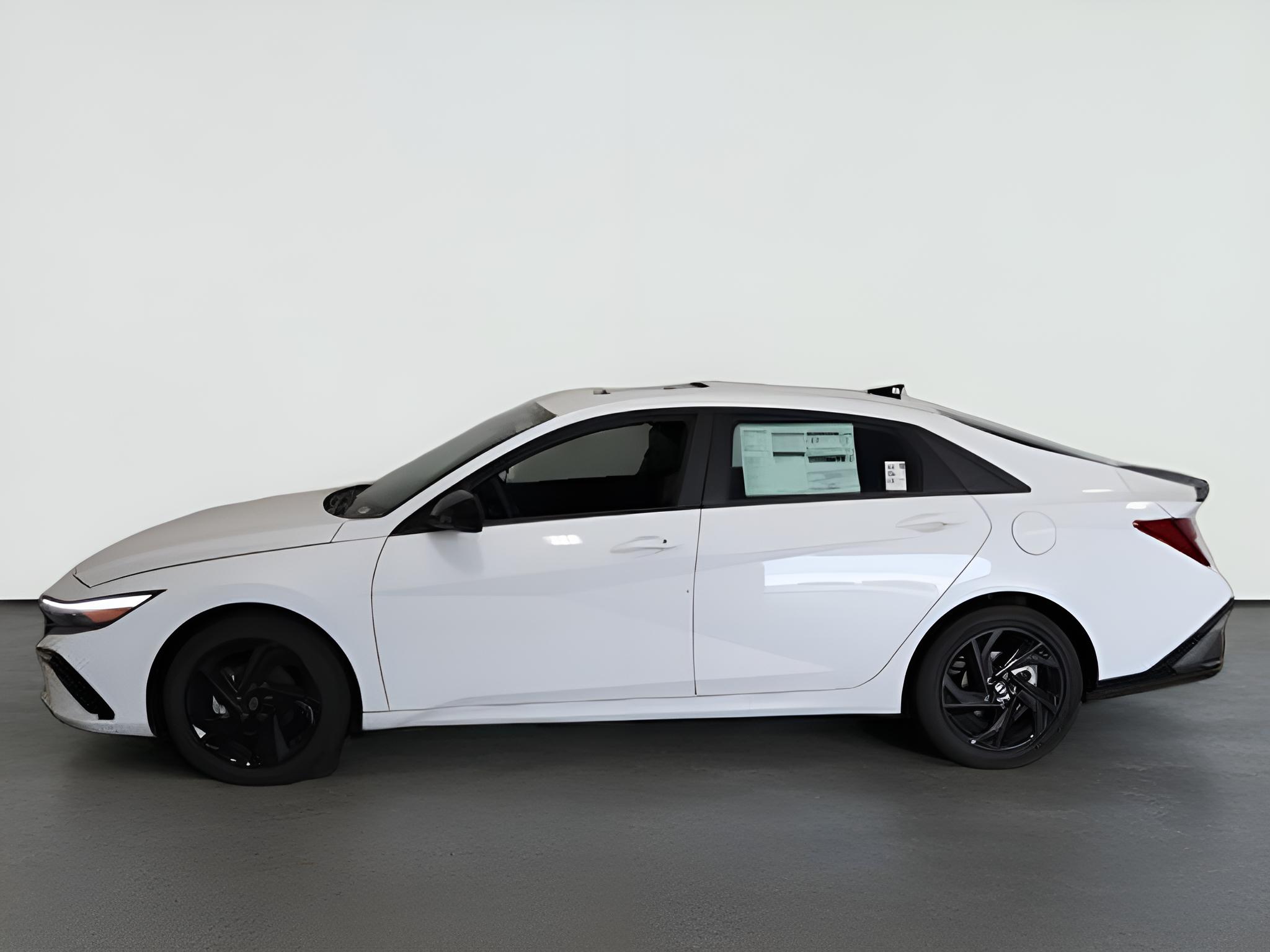 2026 Hyundai ELANTRA SEL Sport Plus Sedan