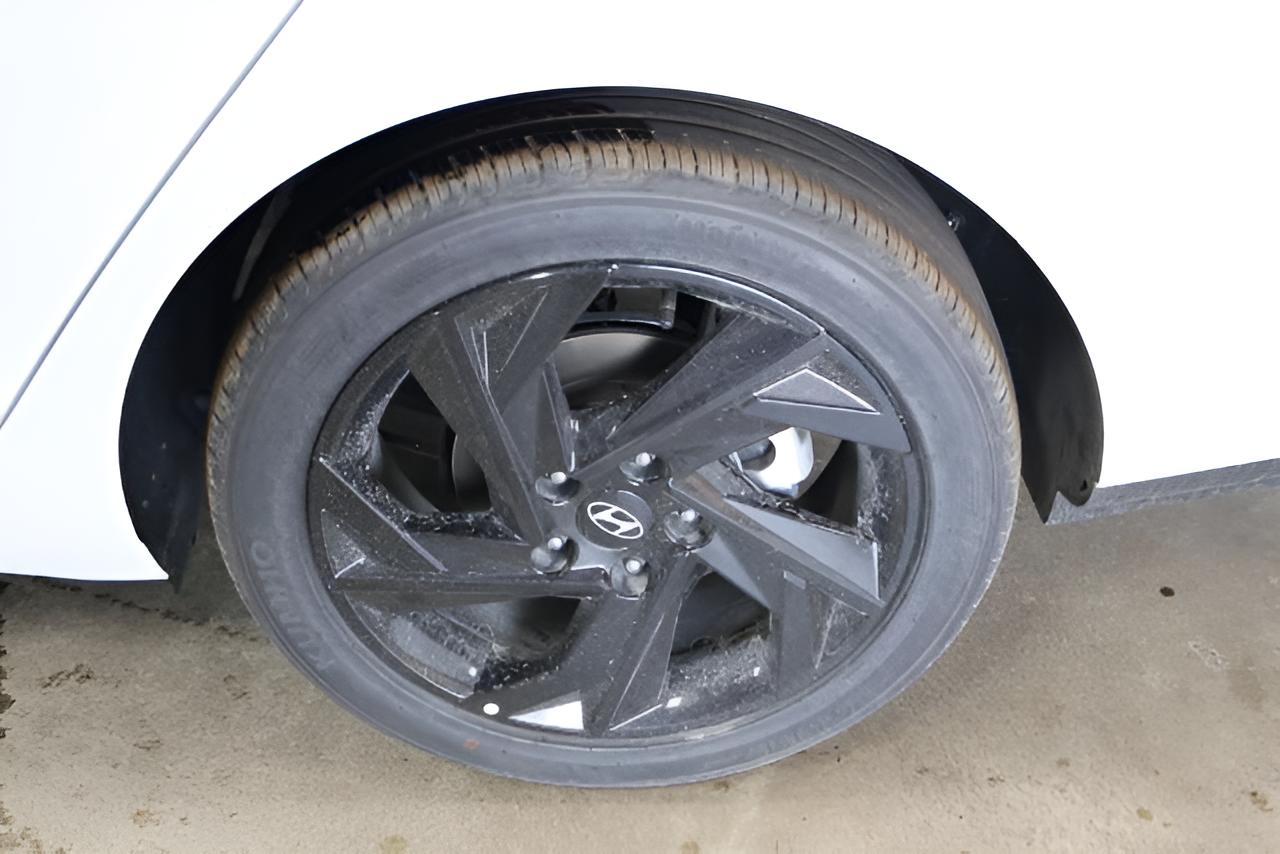2026 Hyundai ELANTRA SEL Sport Plus Sedan