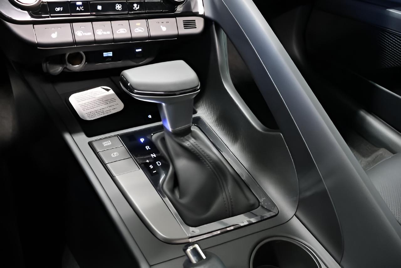 2026 Hyundai ELANTRA SEL Sport Plus Sedan