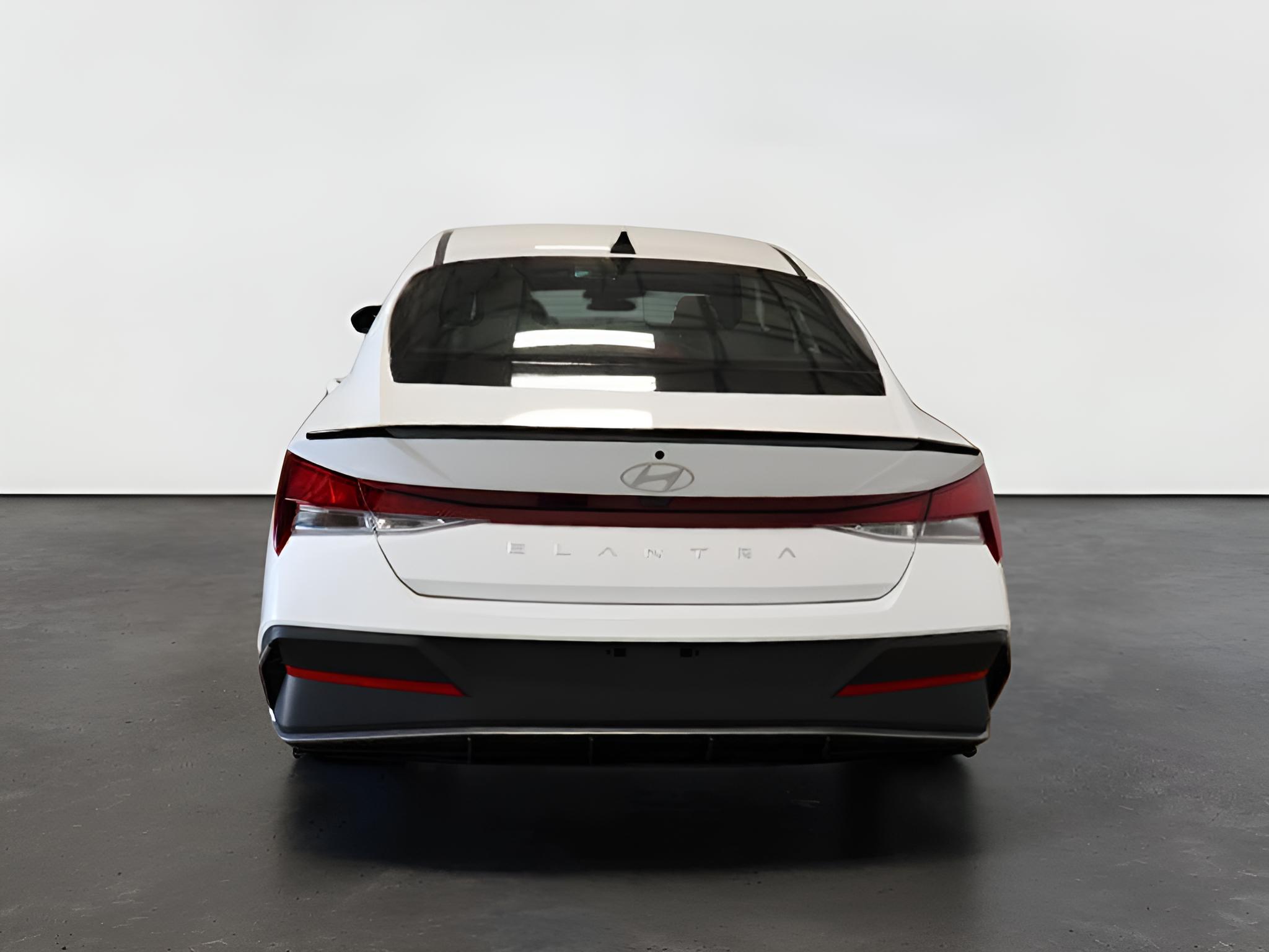 2026 Hyundai ELANTRA SEL Sport Plus Sedan