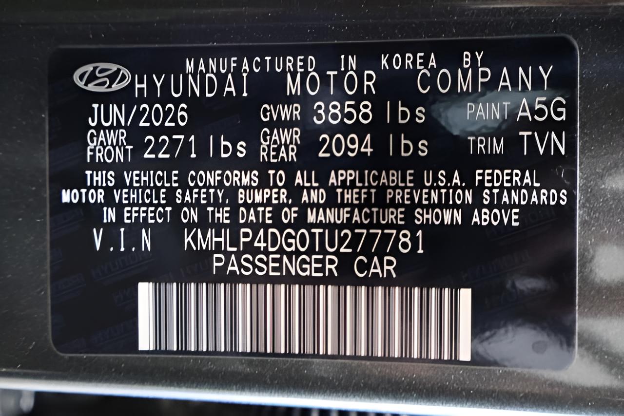 2026 Hyundai ELANTRA Limited Sedan