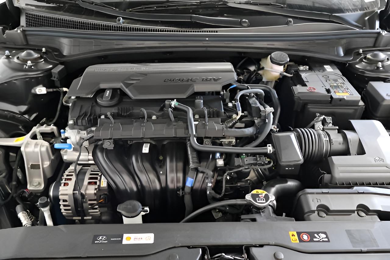 2026 Hyundai ELANTRA Limited Sedan