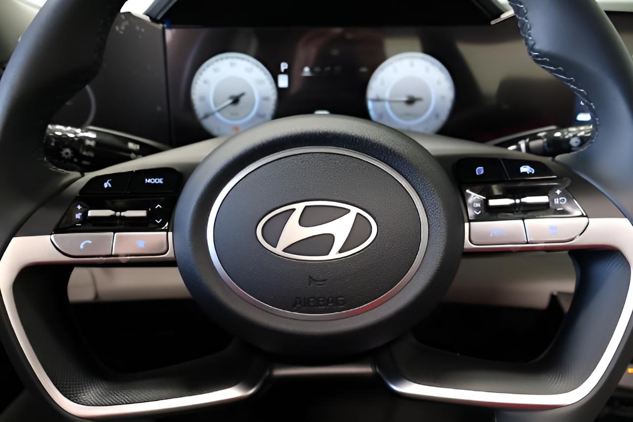 2026 Hyundai ELANTRA Limited Sedan