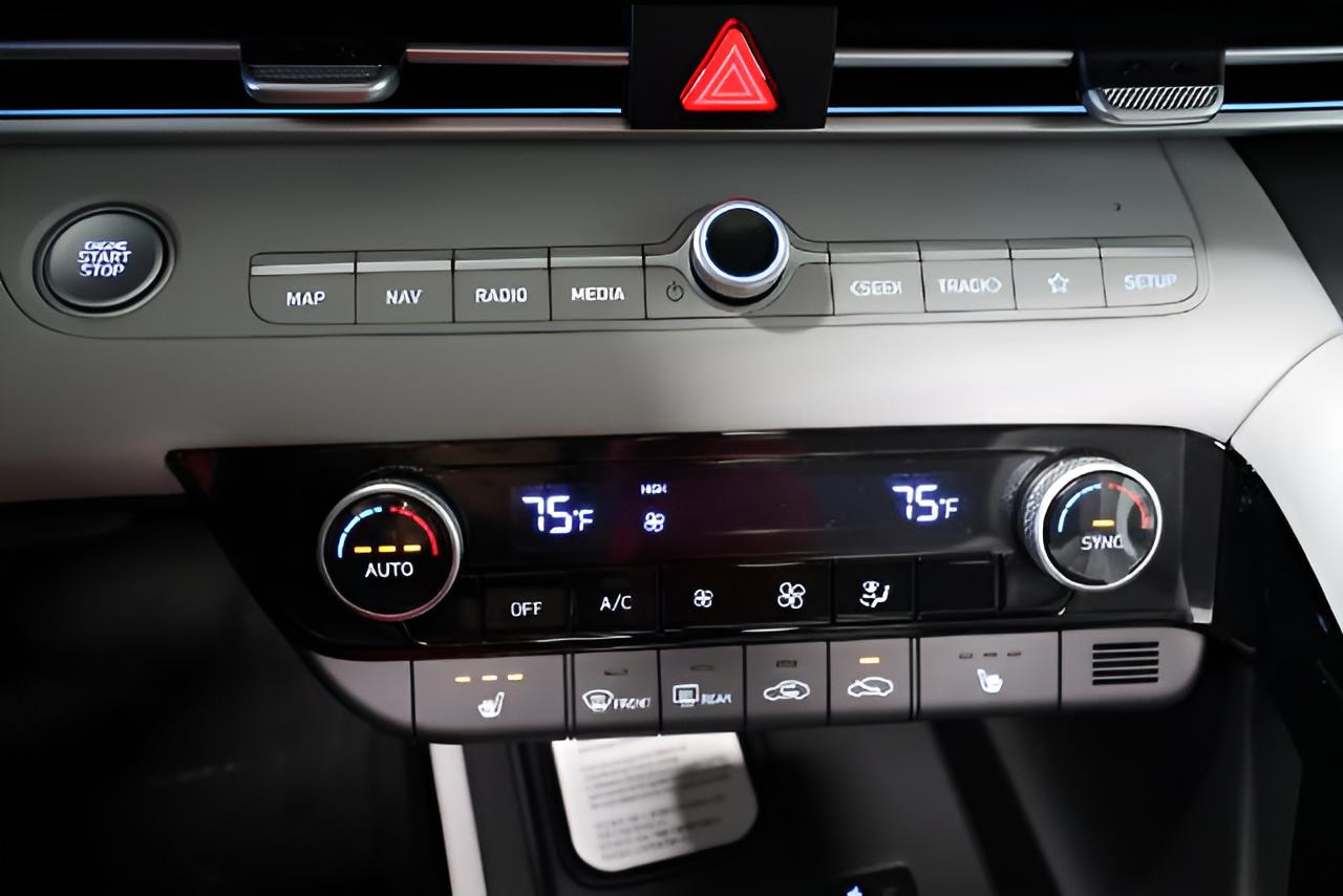 2026 Hyundai ELANTRA Limited Sedan