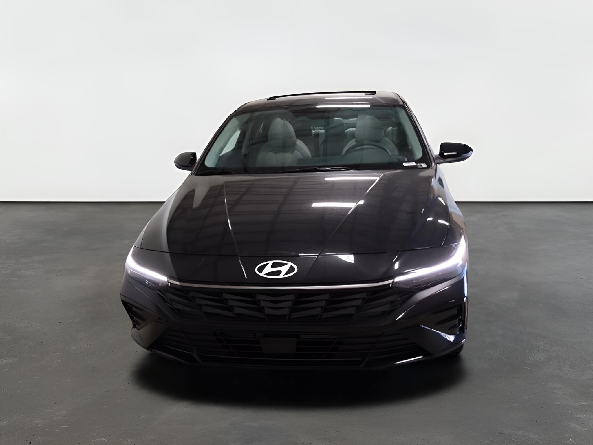 2026 Hyundai ELANTRA Limited Sedan