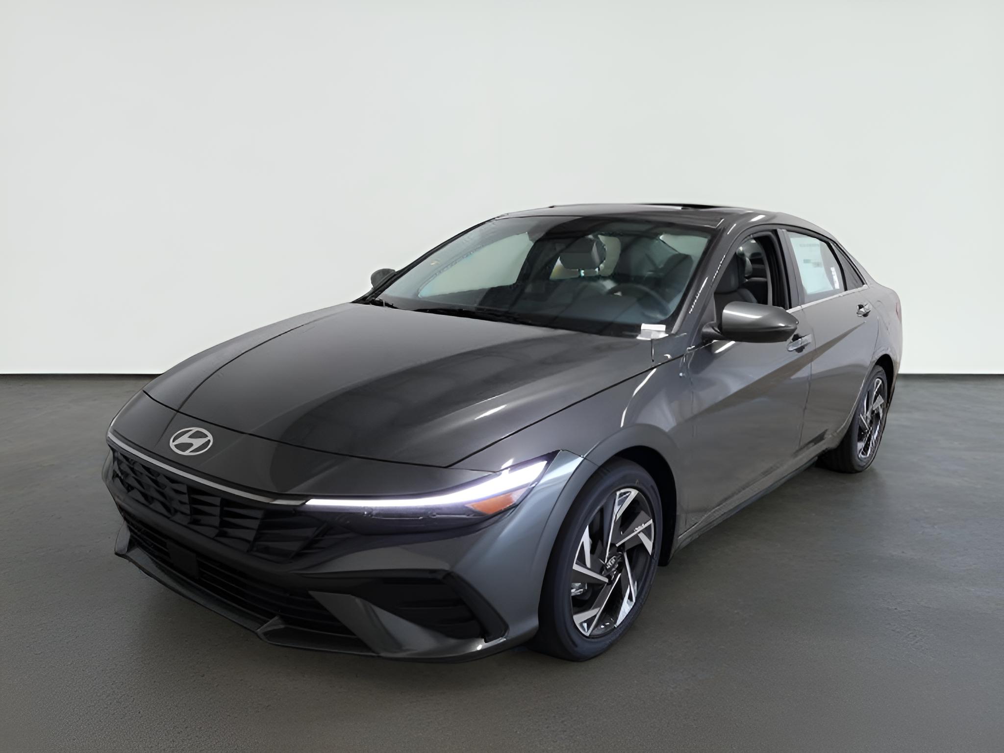 2026 Hyundai ELANTRA Limited Sedan