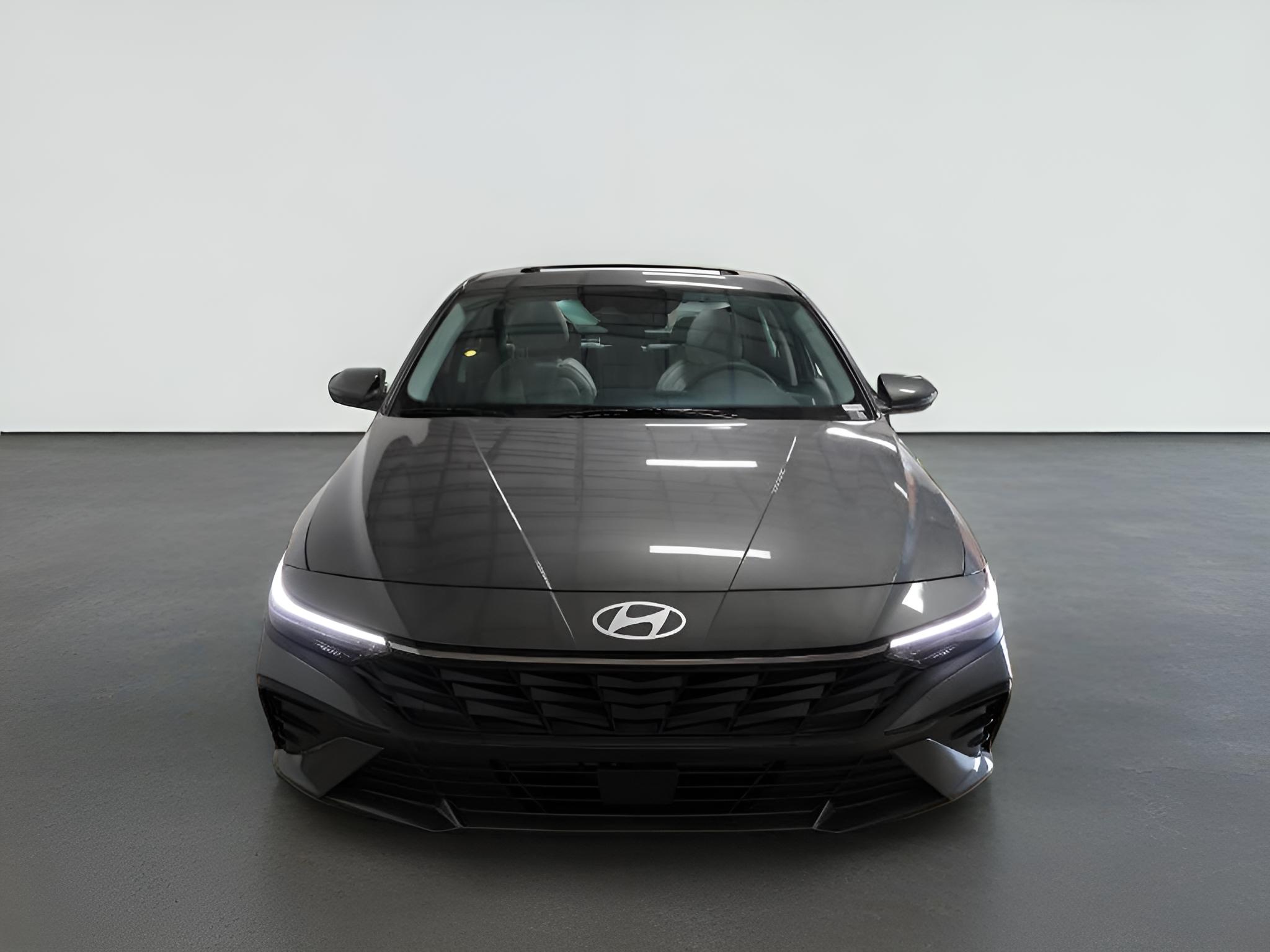 2026 Hyundai ELANTRA Limited Sedan
