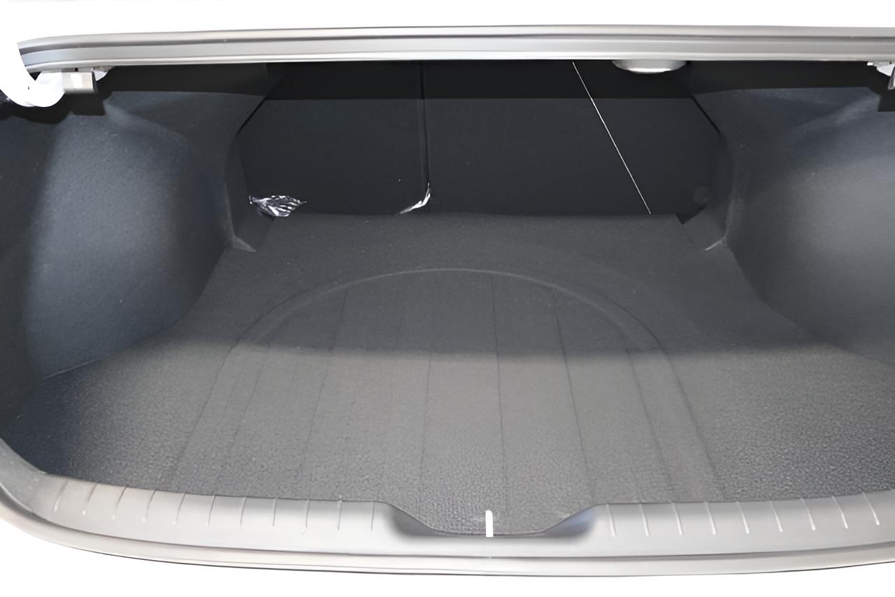 2026 Hyundai ELANTRA Limited Sedan