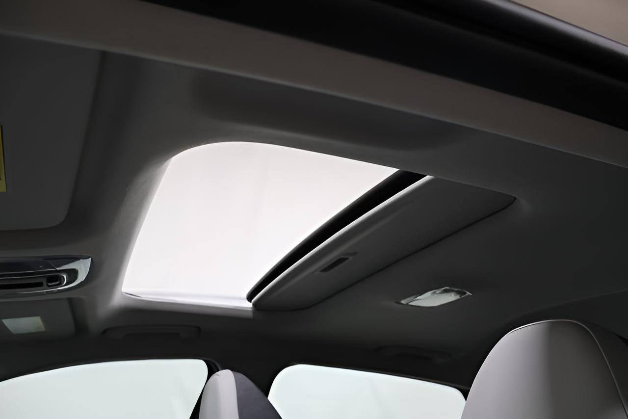 2026 Hyundai ELANTRA Limited Sedan