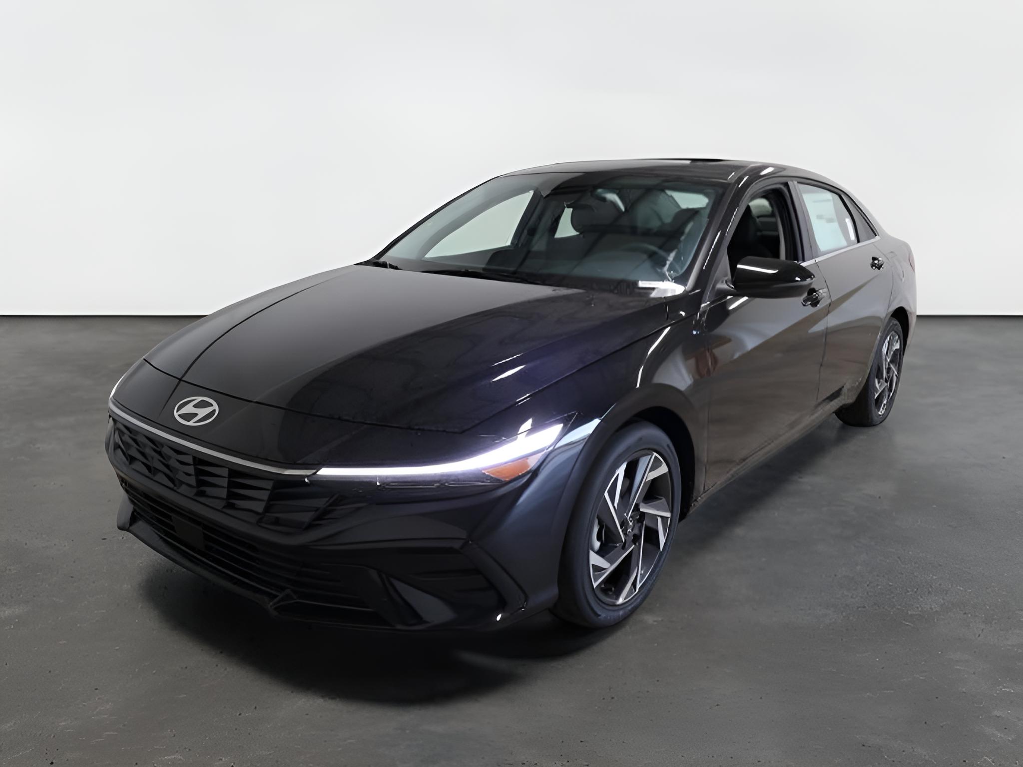 2026 Hyundai ELANTRA Limited Sedan