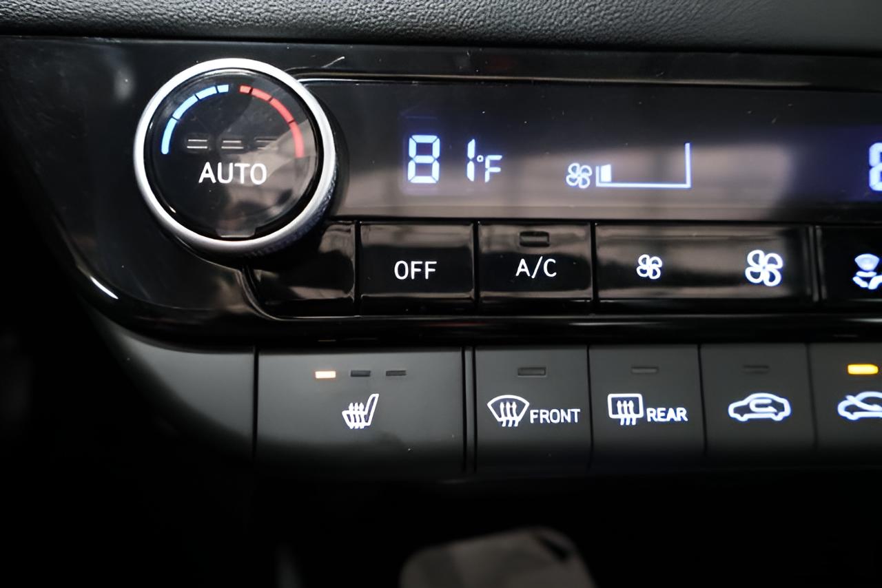 2026 Hyundai ELANTRA Limited Sedan