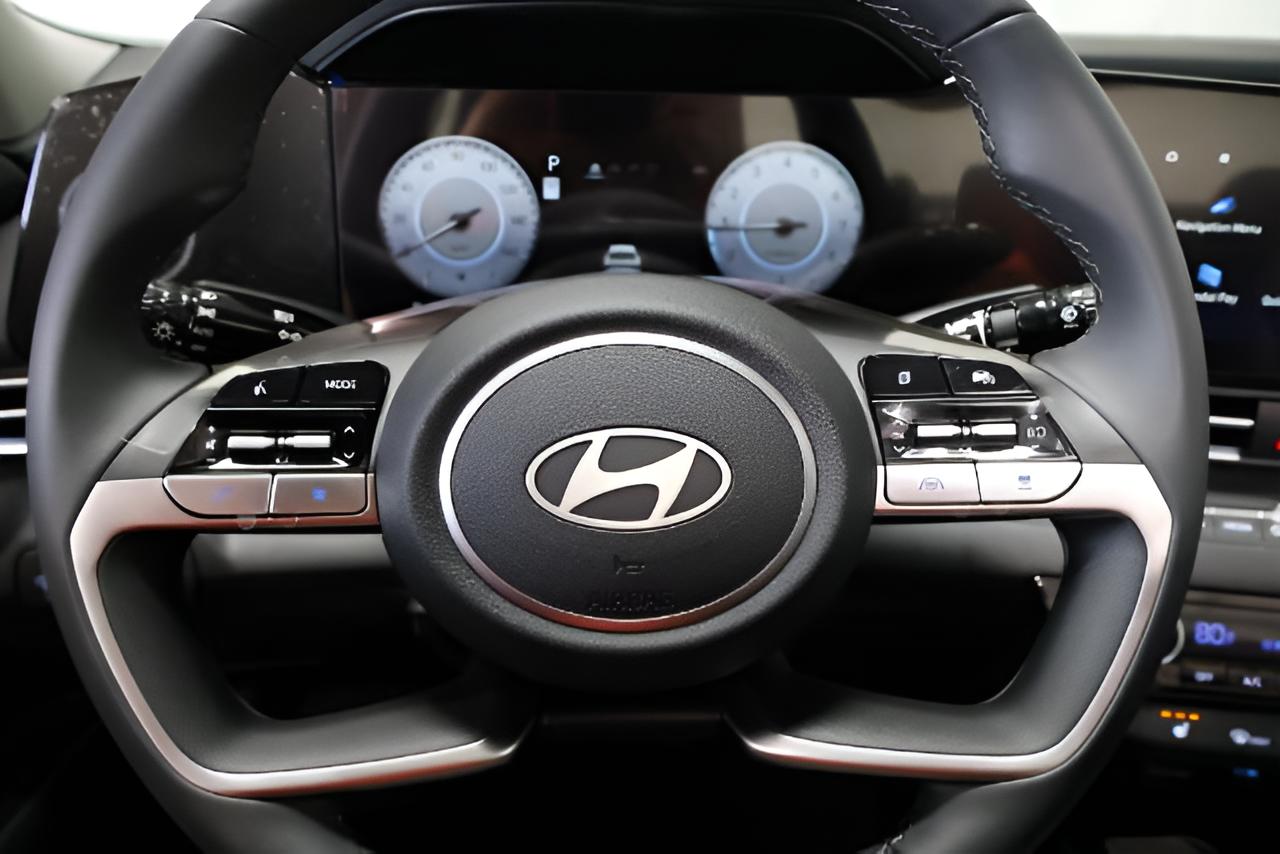 2026 Hyundai ELANTRA Limited Sedan