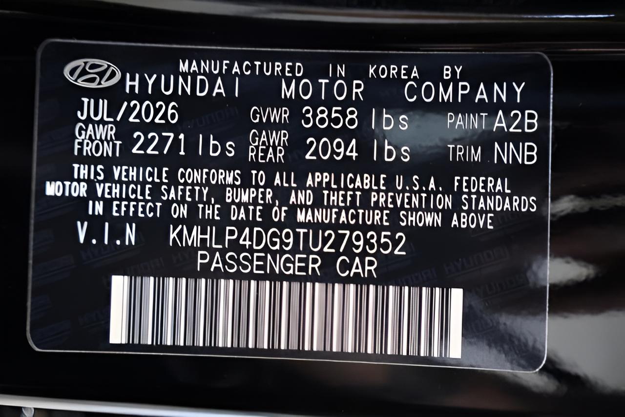 2026 Hyundai ELANTRA Limited Sedan