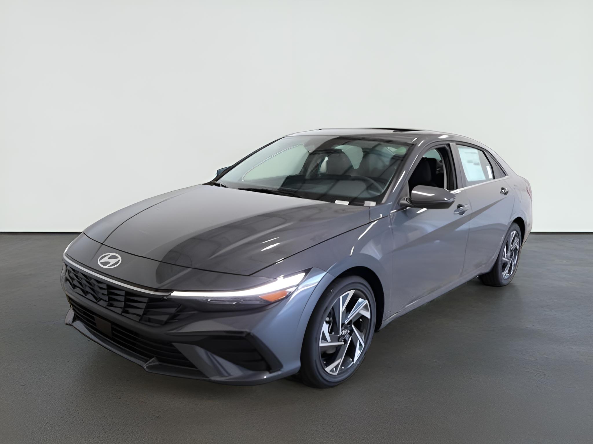 2026 Hyundai ELANTRA Limited Sedan