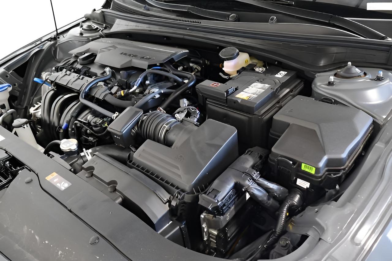 2026 Hyundai ELANTRA Limited Sedan