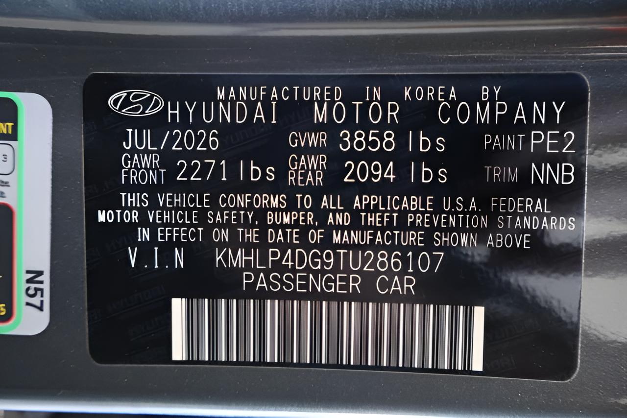 2026 Hyundai ELANTRA Limited Sedan