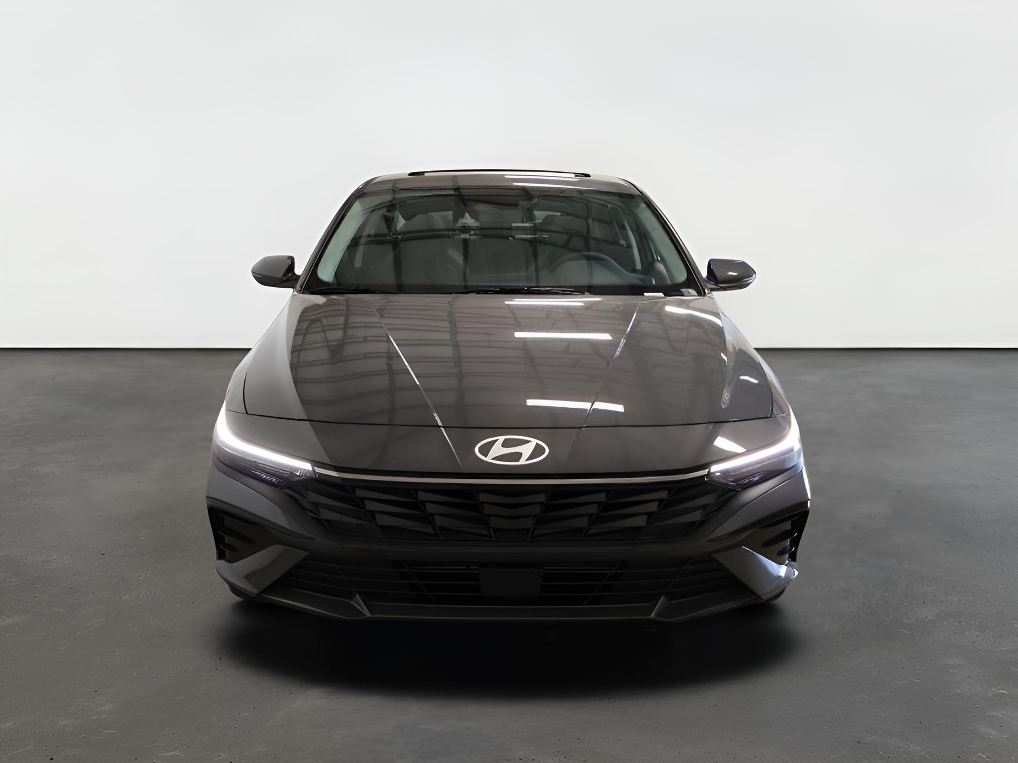 2026 Hyundai ELANTRA Limited Sedan