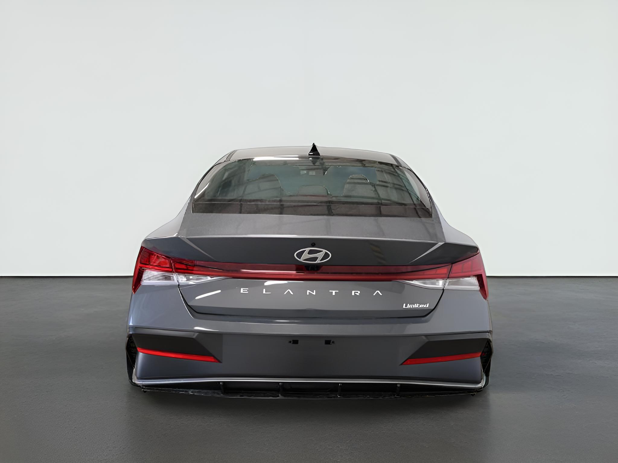 2026 Hyundai ELANTRA Limited Sedan