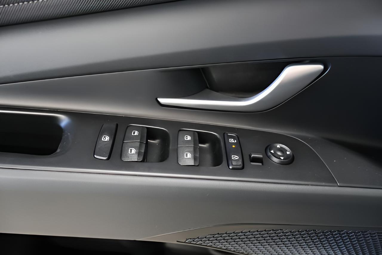 2026 Hyundai ELANTRA Limited Sedan