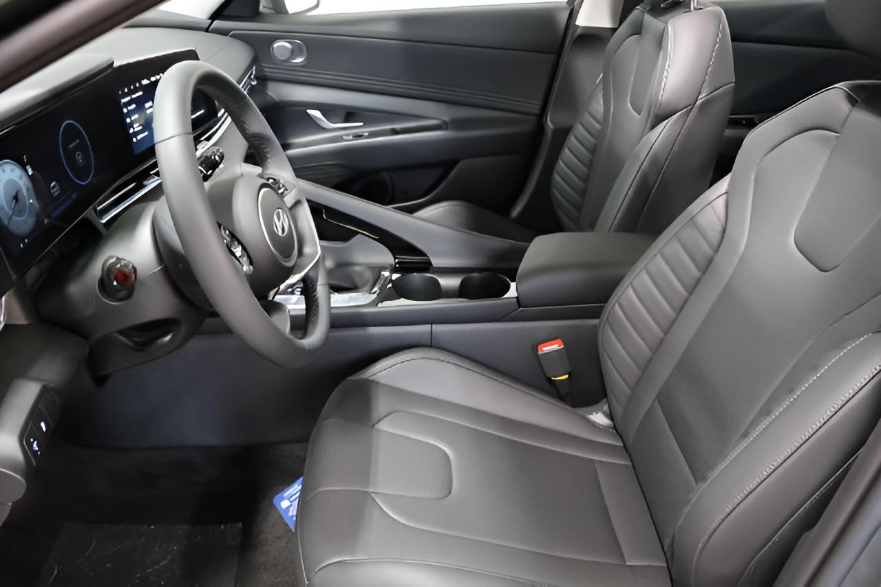 2026 Hyundai ELANTRA Limited Sedan