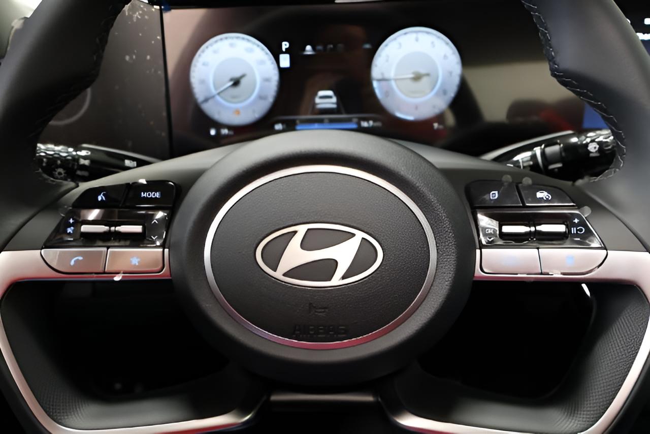 2026 Hyundai ELANTRA Limited Sedan