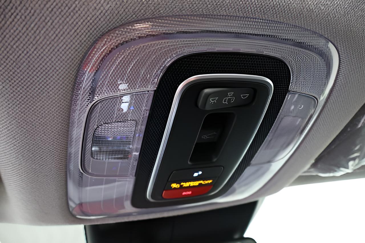 2026 Hyundai ELANTRA Limited Sedan