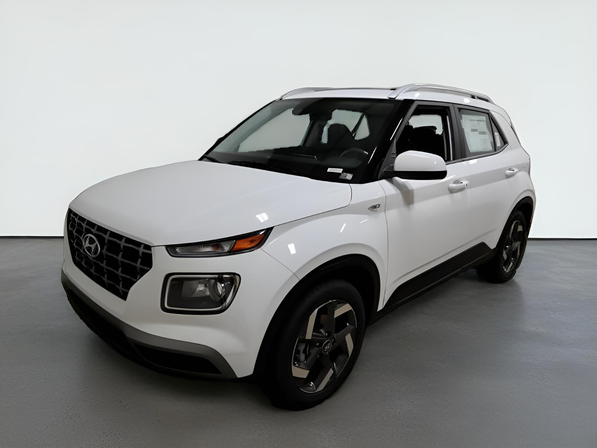 2026 Hyundai VENUE SEL FWD