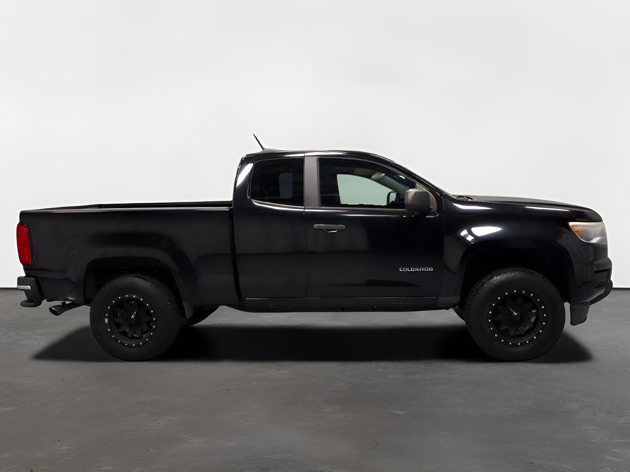 2015 Chevrolet Colorado Extended Cab Long Box 2-Wheel Drive WT