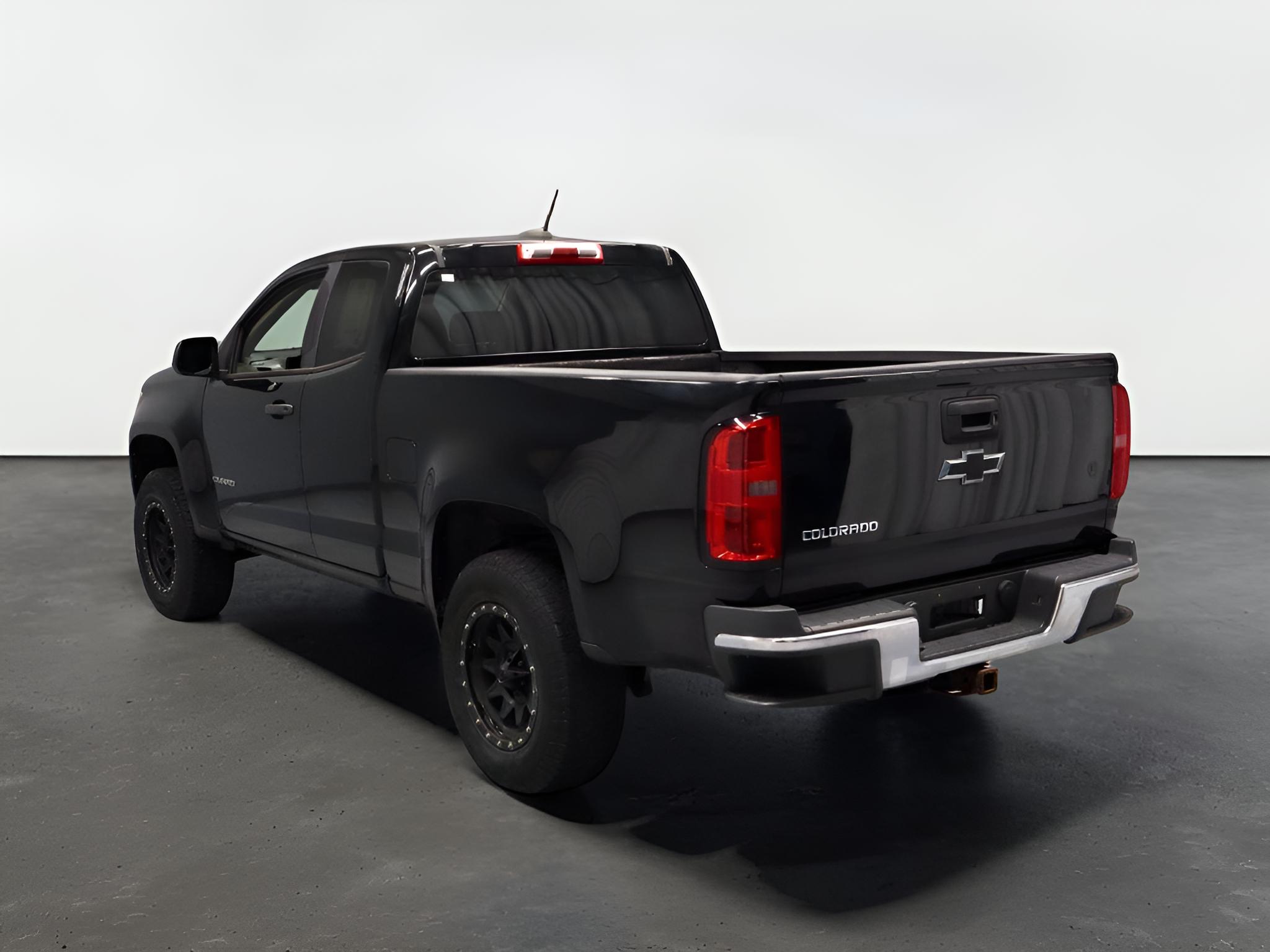 2015 Chevrolet Colorado Extended Cab Long Box 2-Wheel Drive WT