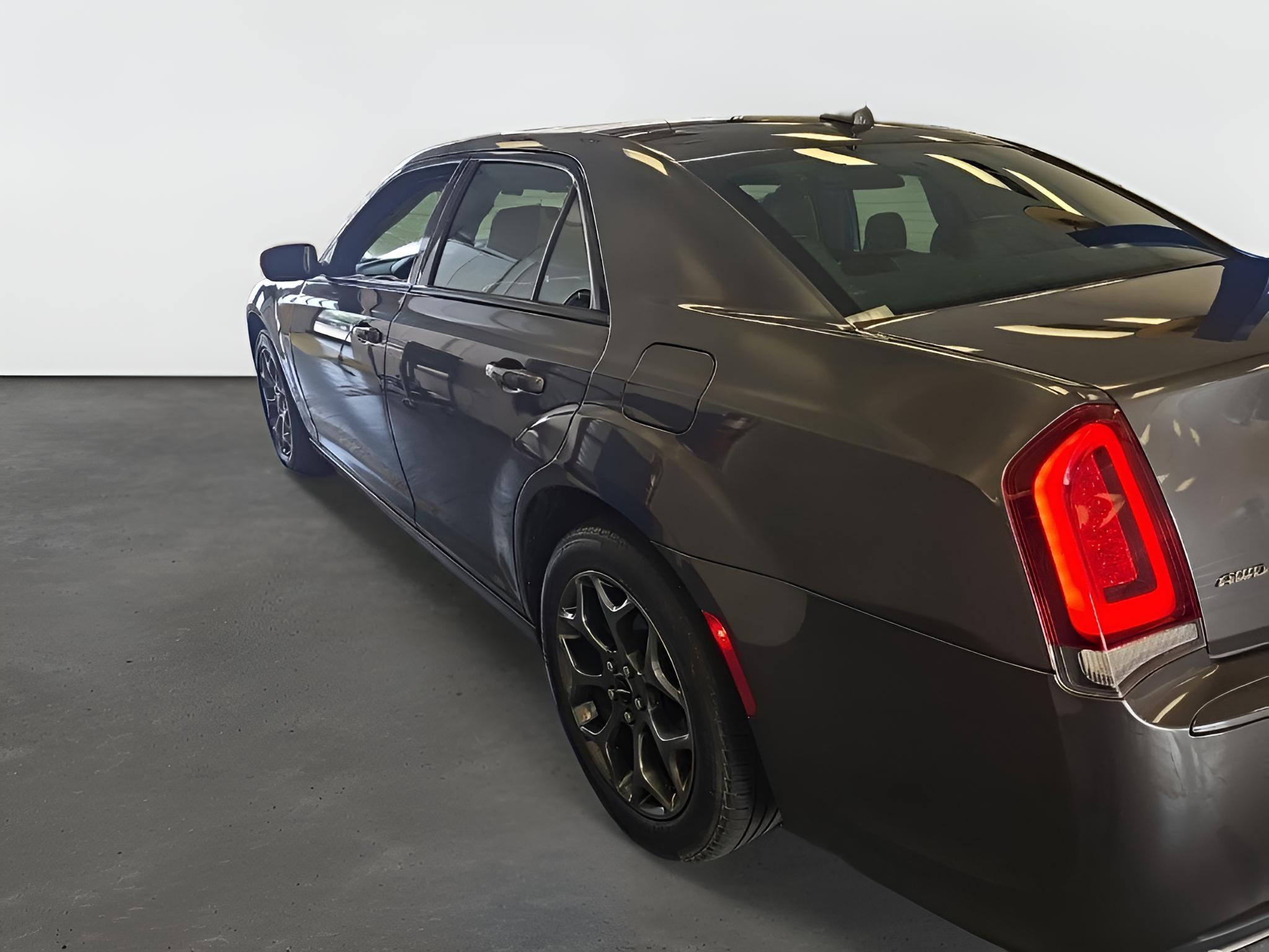 2015 Chrysler 300 300S