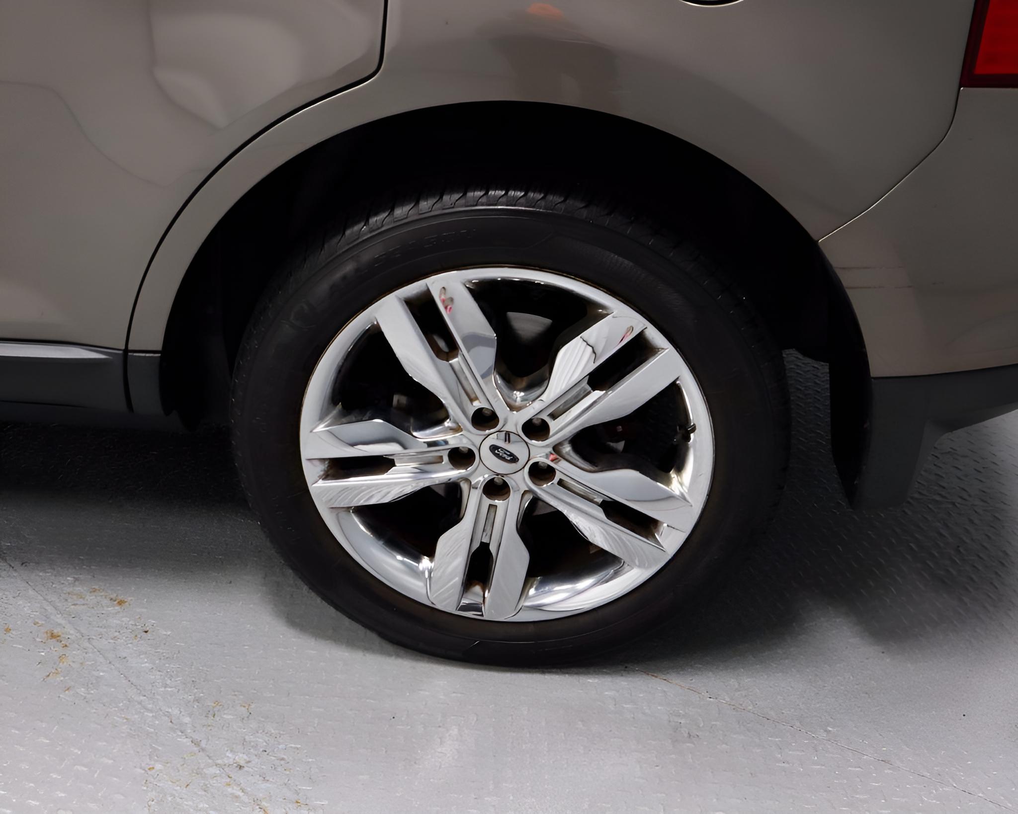 2014 Ford Edge 4dr Limited FWD