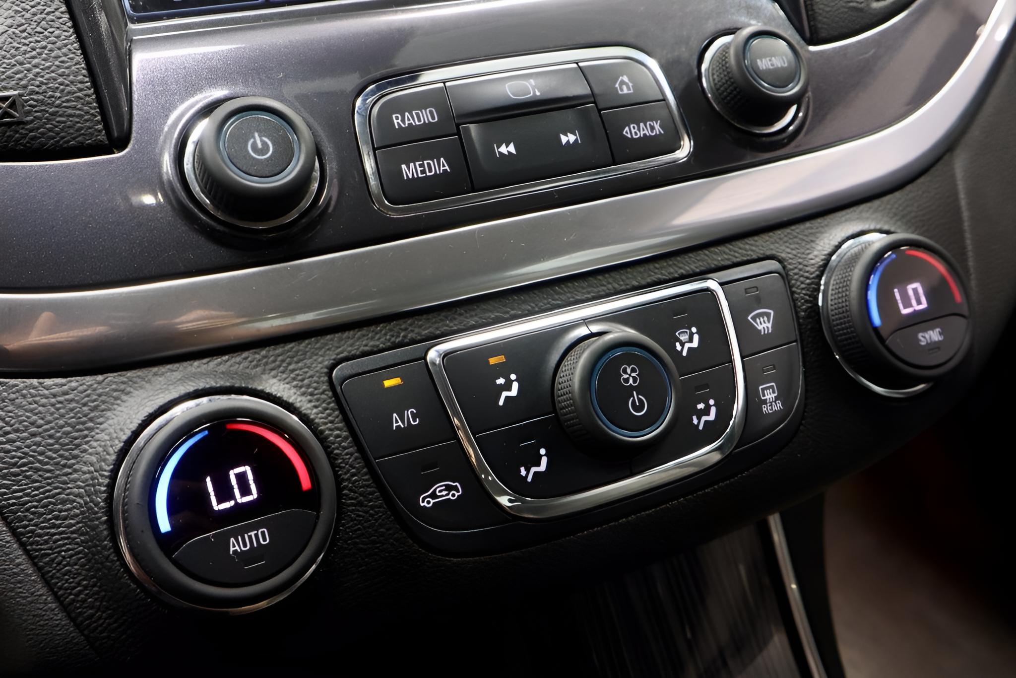 2017 Chevrolet Impala LT