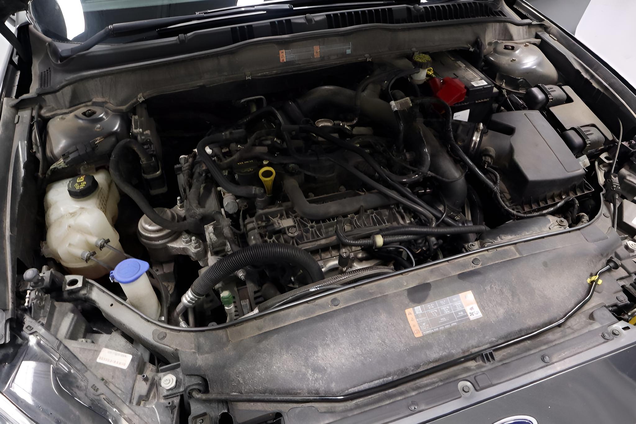 2018 Ford Fusion SE FWD