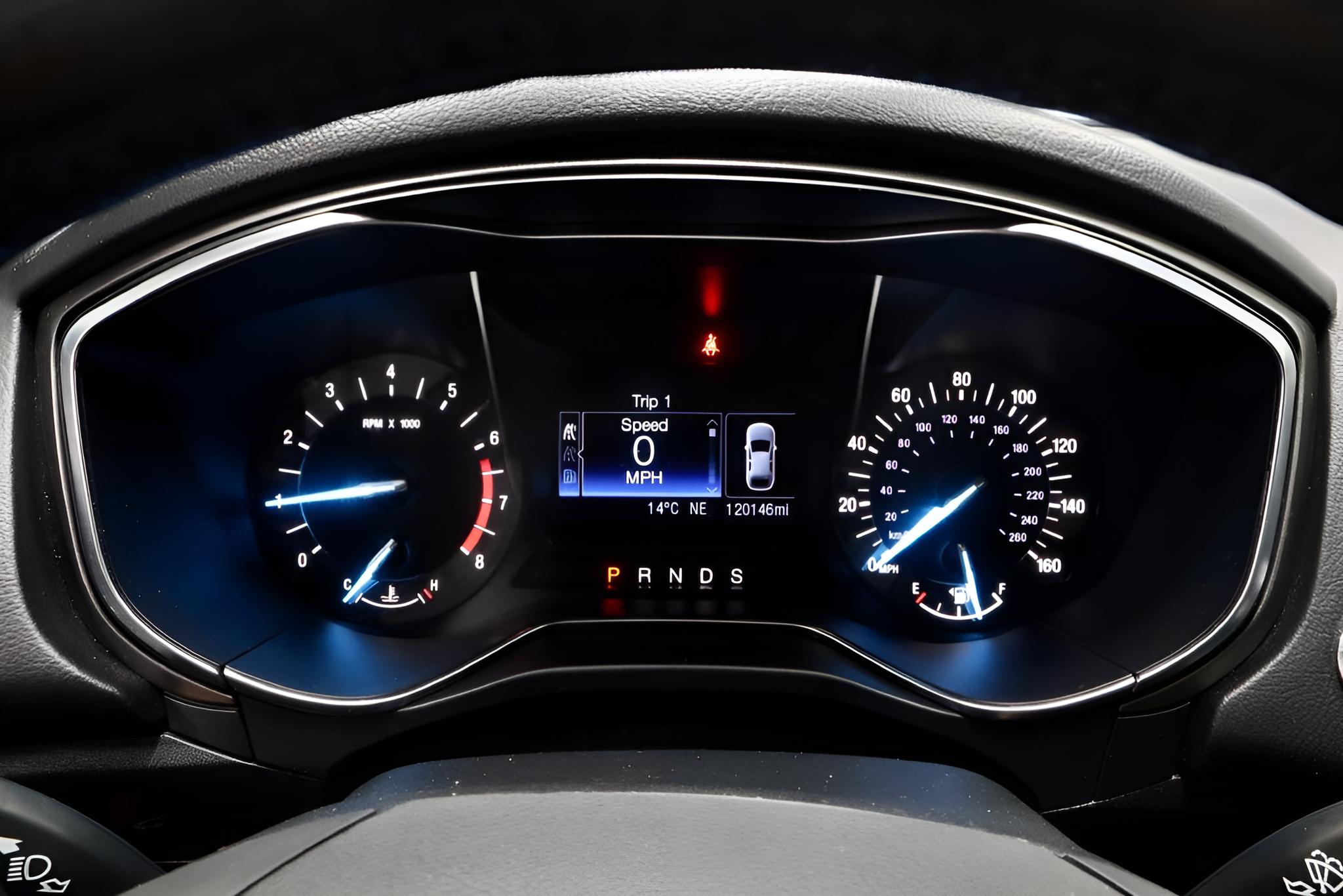 2018 Ford Fusion SE FWD