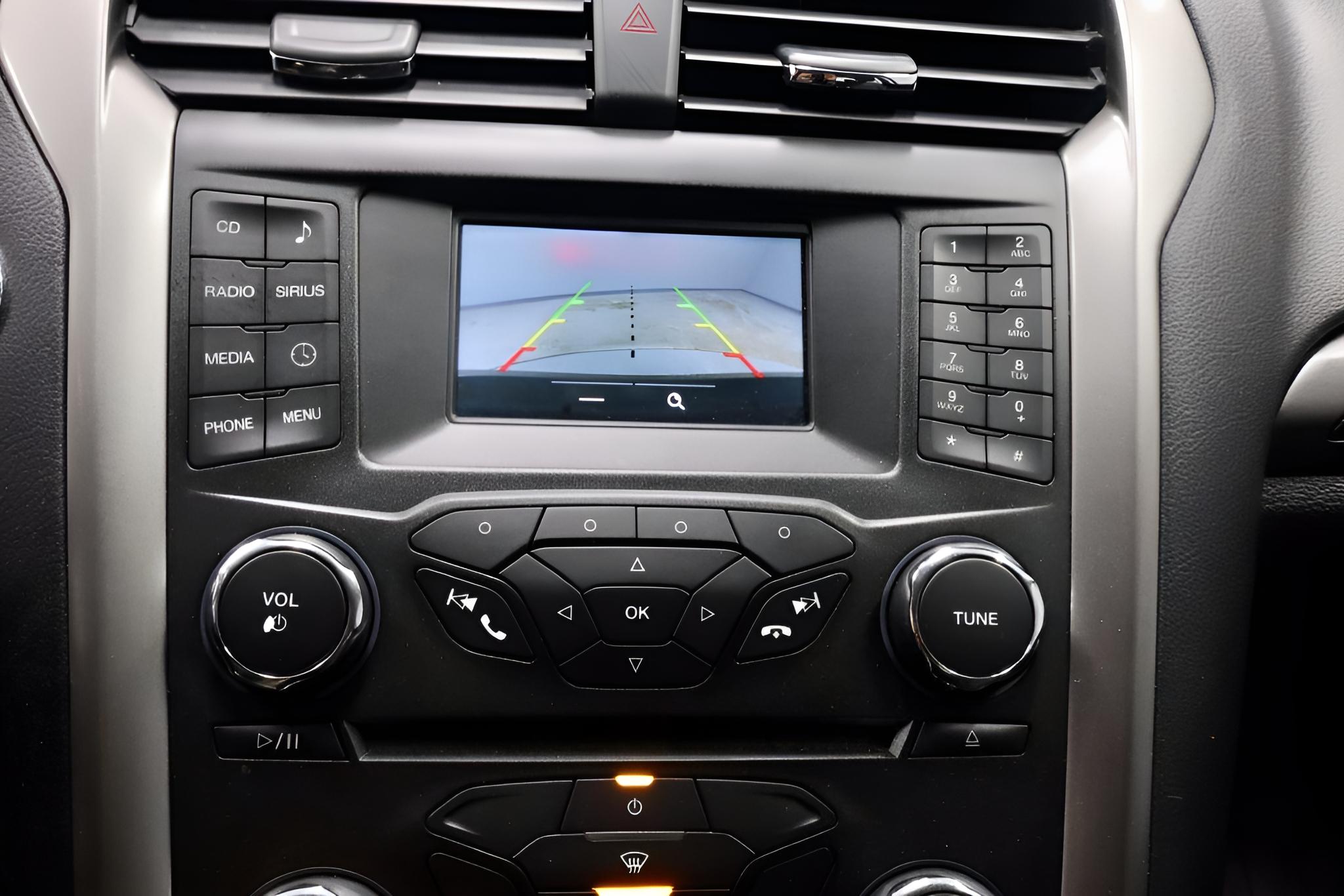 2018 Ford Fusion SE FWD