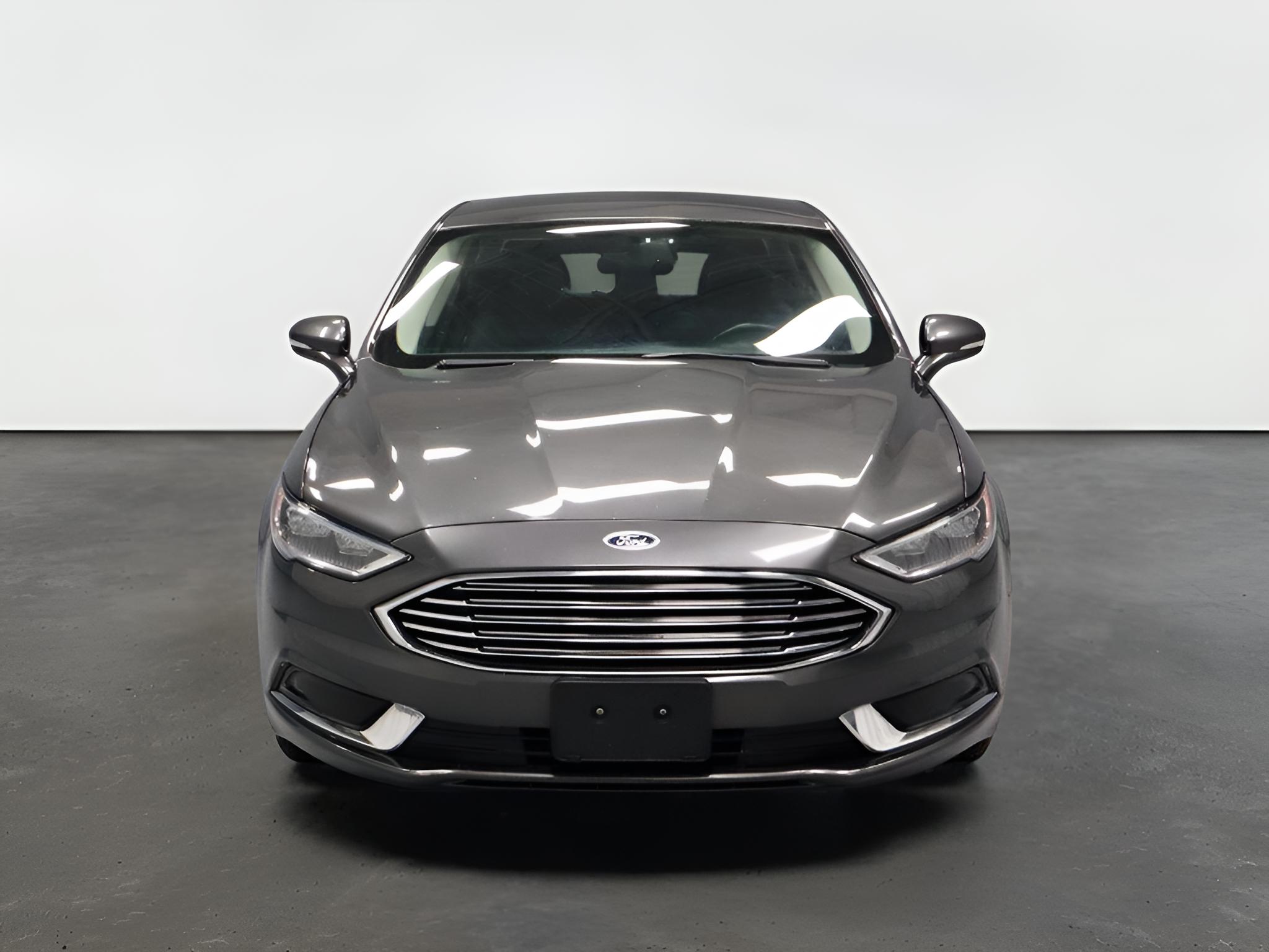 2018 Ford Fusion SE FWD